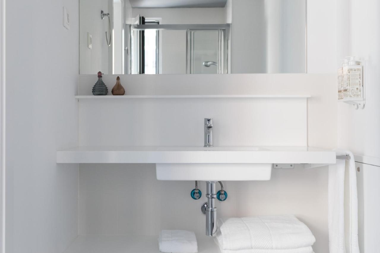 Apartamentos Las Torres Madrid Kültér fotó