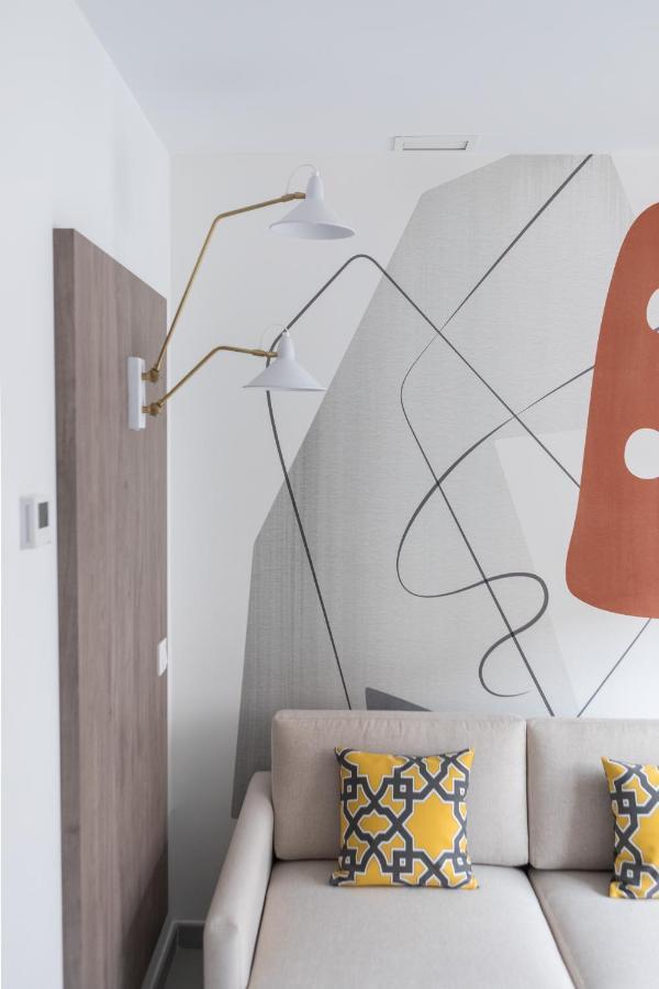 Apartamentos Las Torres Madrid Kültér fotó