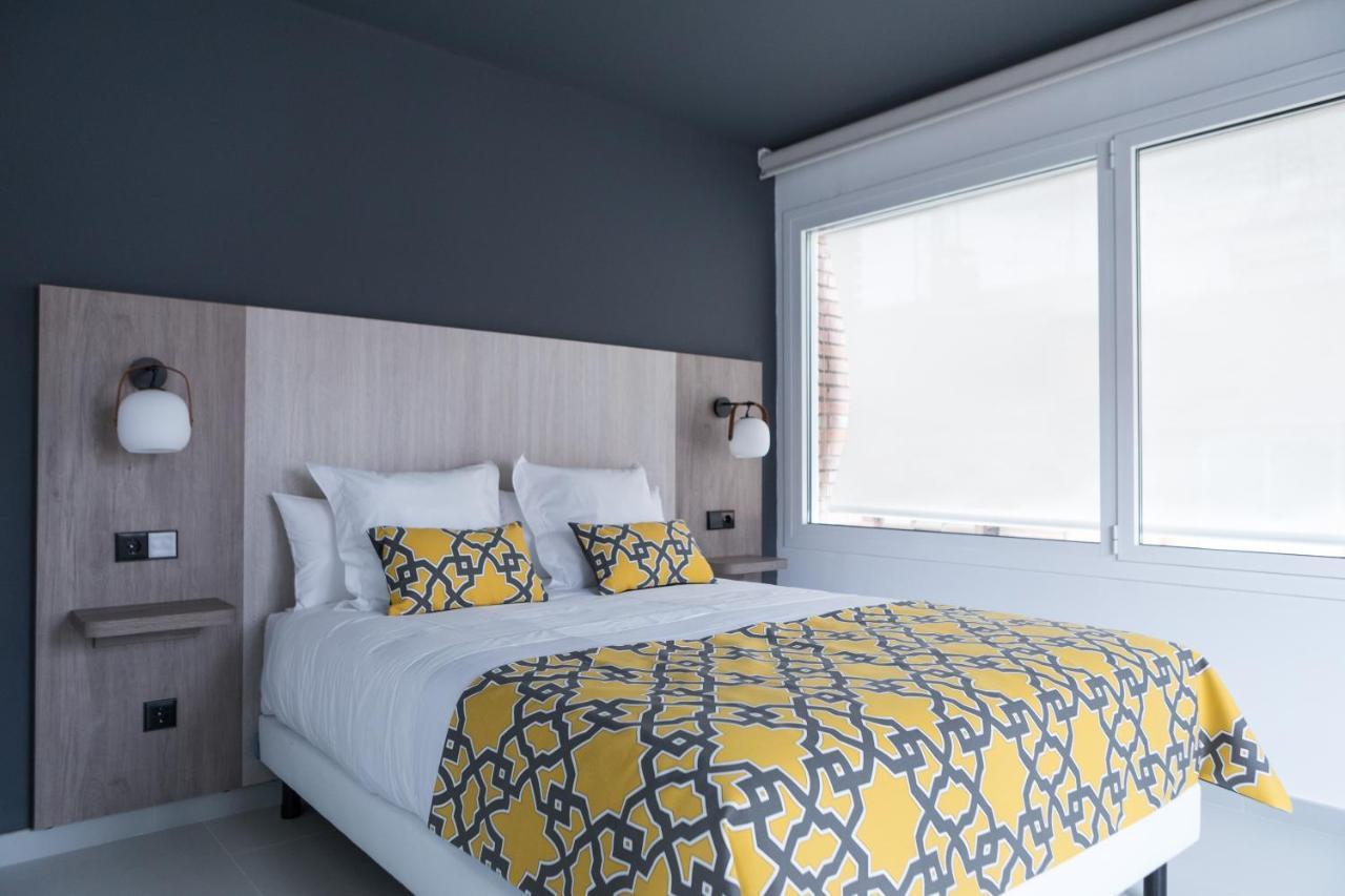Apartamentos Las Torres Madrid Kültér fotó