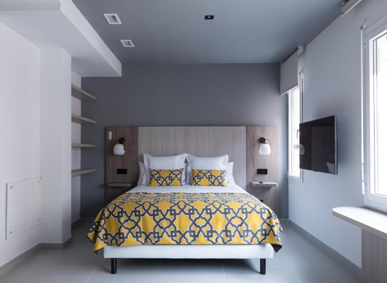 Apartamentos Las Torres Madrid Kültér fotó