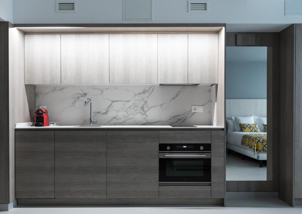 Apartamentos Las Torres Madrid Kültér fotó