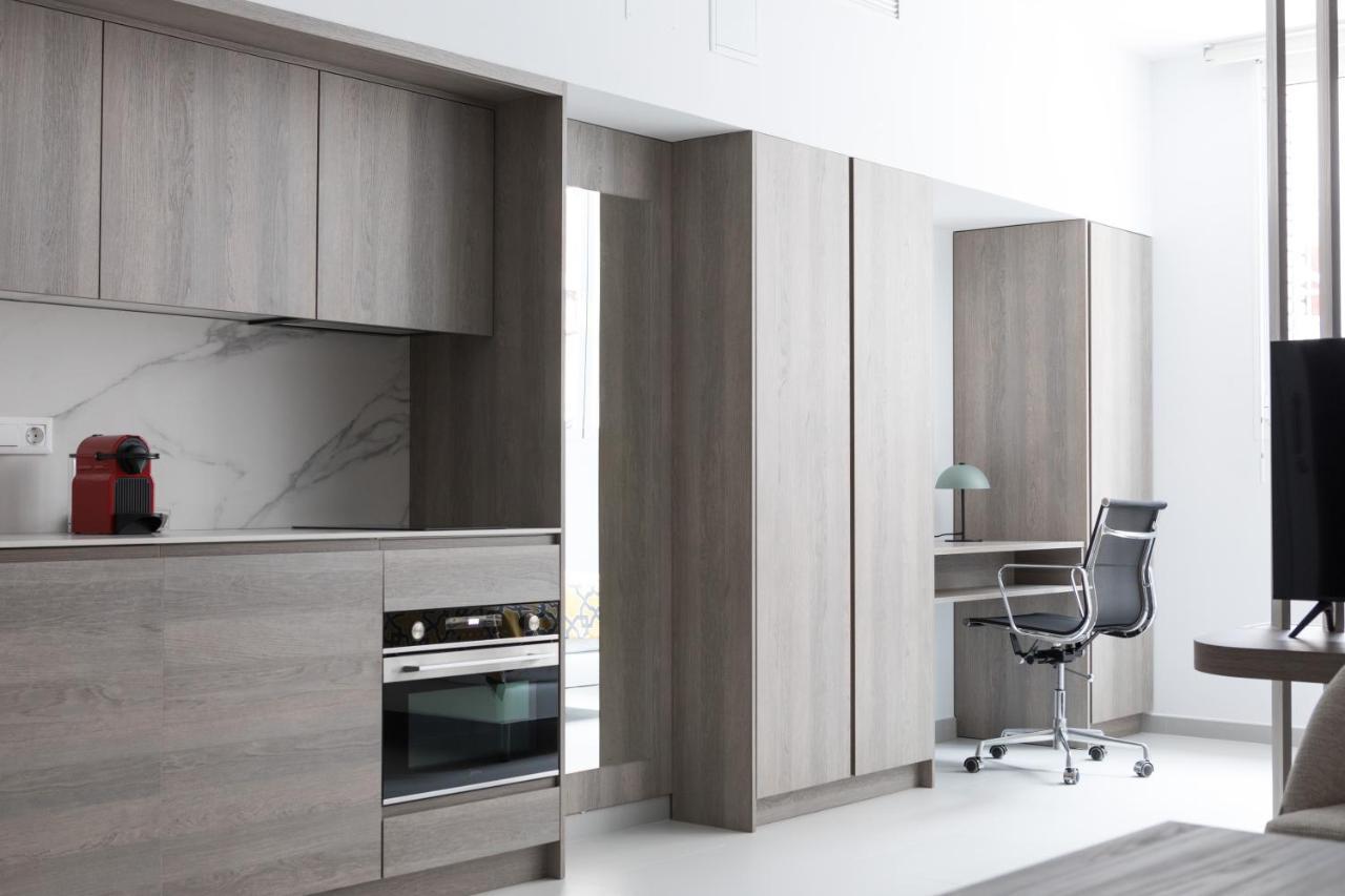 Apartamentos Las Torres Madrid Kültér fotó
