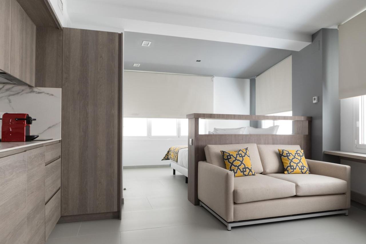 Apartamentos Las Torres Madrid Kültér fotó